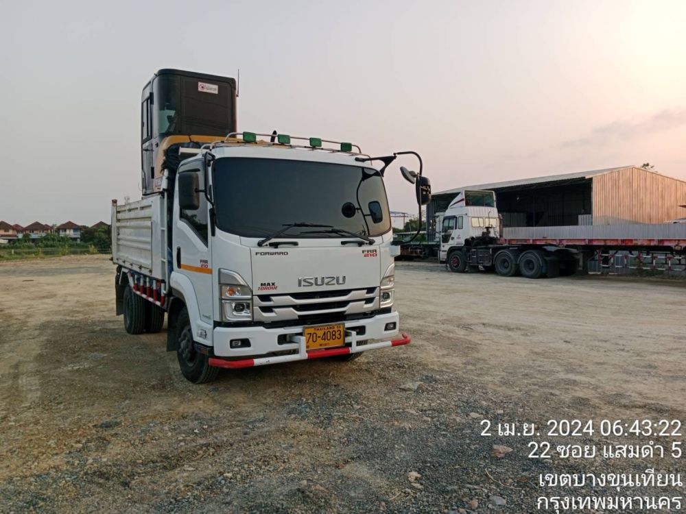 บริการให้เช่ารถแม็คโคร (PC30, PC60, PC130) และรถหกล้อดั้ม รายวัน/เดือน พร้อมรับเหมางานดินครบวงจร ทั้งขุด ถม เคลียริ่ง ให้บริการในจังหวัดพิษณุโลก พิจิต [..]