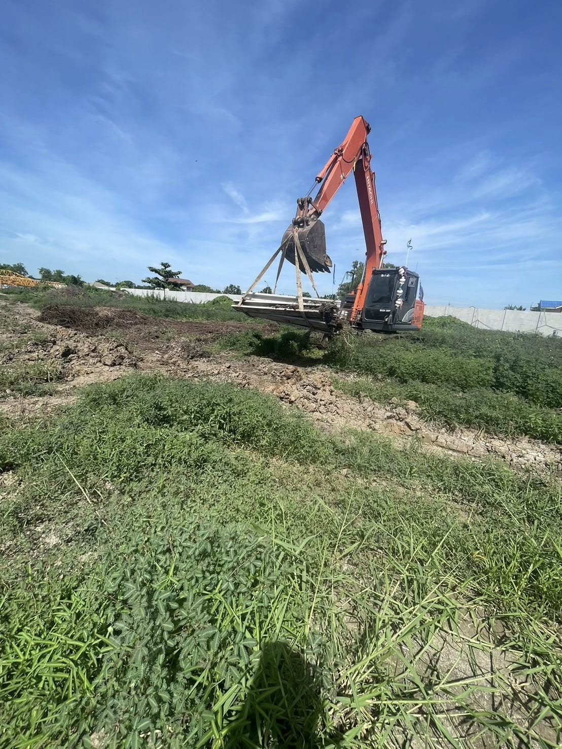 39 - https://ให้เช่าเครื่องจักรก่อสร้าง.com | บริการให้เช่ารถแม็คโคร (PC30, PC60, PC130) และรถหกล้อดั้ม รายวัน/เดือน พร้อมรับเหมางานดินครบวงจร ทั้งขุด ถม เคลียริ่ง ให้บริการในจังหวัดพิษณุโลก พิจิตร อุตรดิด กำแพงเพชร สุโขทัย ประเมินหน้างานฟรี